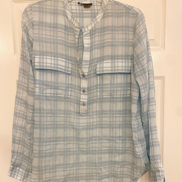 Vince Semi-Sheer Blouse NWT - Picture 3 of 6